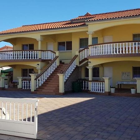 Apartments With A Parking Space Vir - 18407 외부 사진